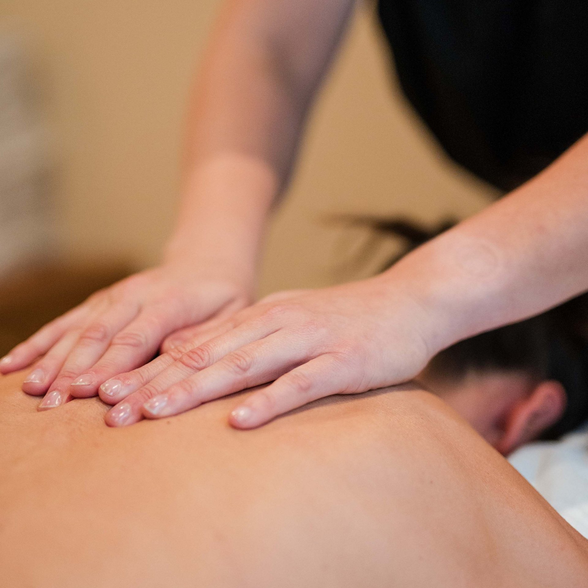 Für mehr Leichtigkeit: exklusive Massage in Ischgl