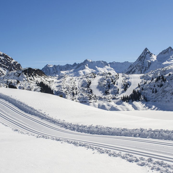 Winter sports at Hotel Seespitz: cross-country skiing in Ischgl